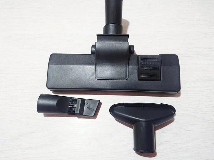 Пилосос циклонного типу Henschll XN-1988 з контейнером 4 л 3000 Вт Бордовий (XN-1988.1) - фото 4