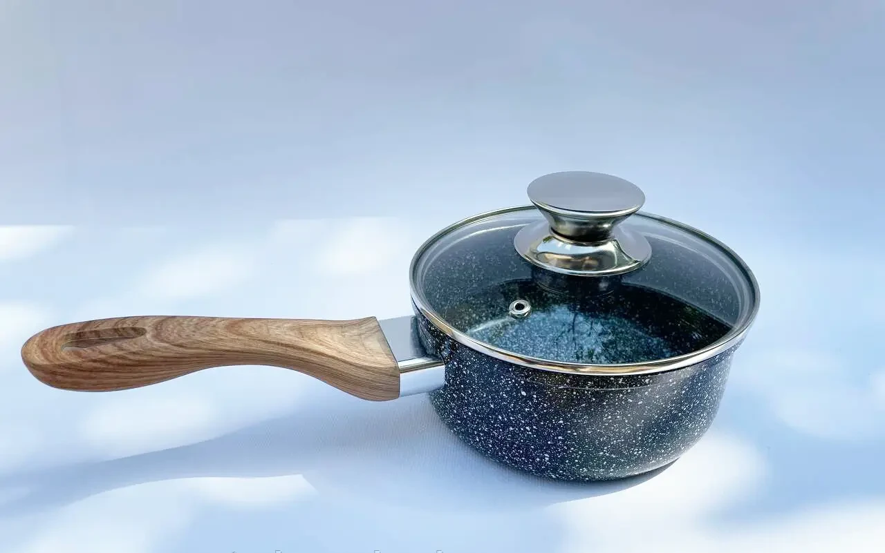 Ковш Benson 16 см с мраморным антипригарным покрытием и крышкой (BN-397)