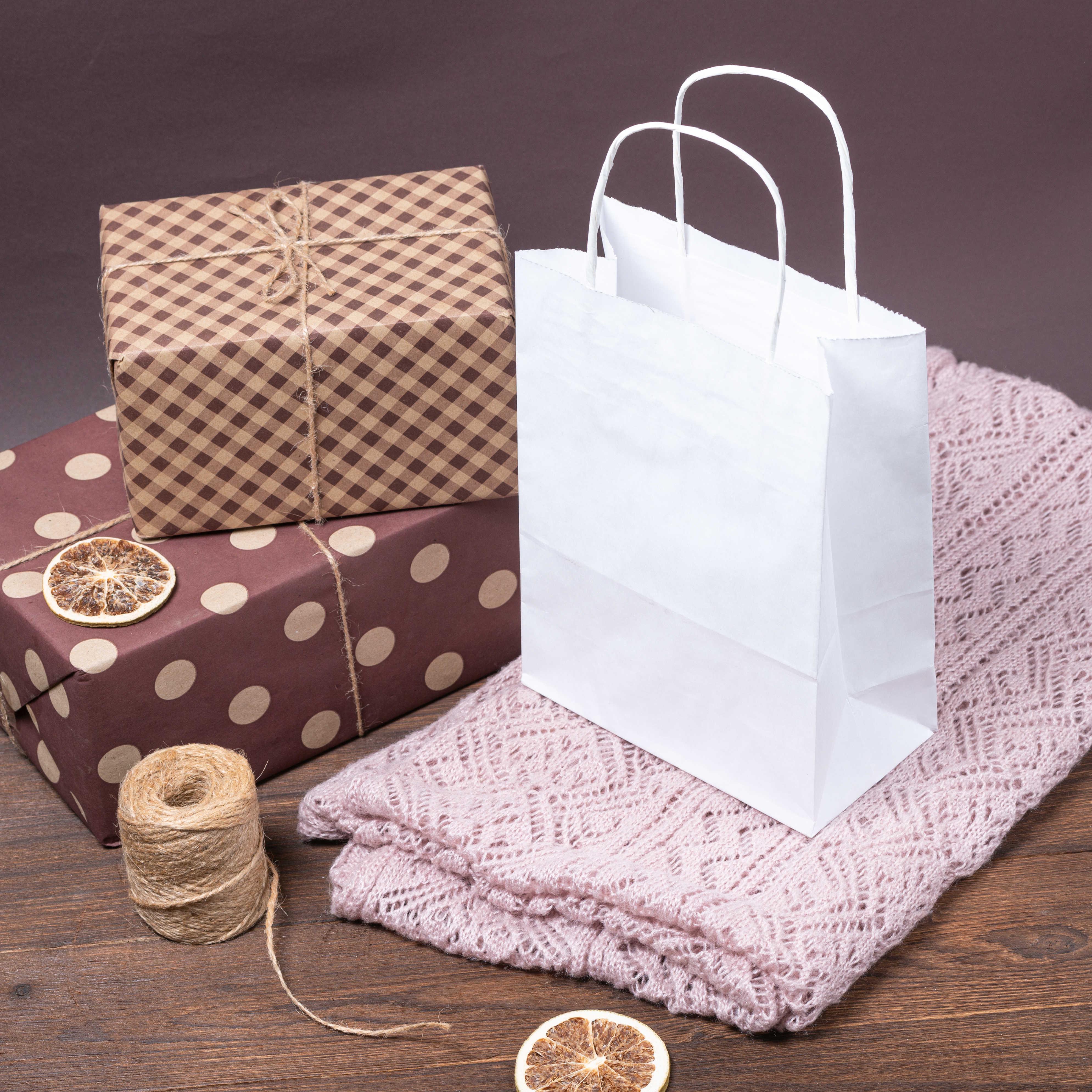 Пакет маленький бумажный с ручками 30 шт. 150х90х240 мм Белый