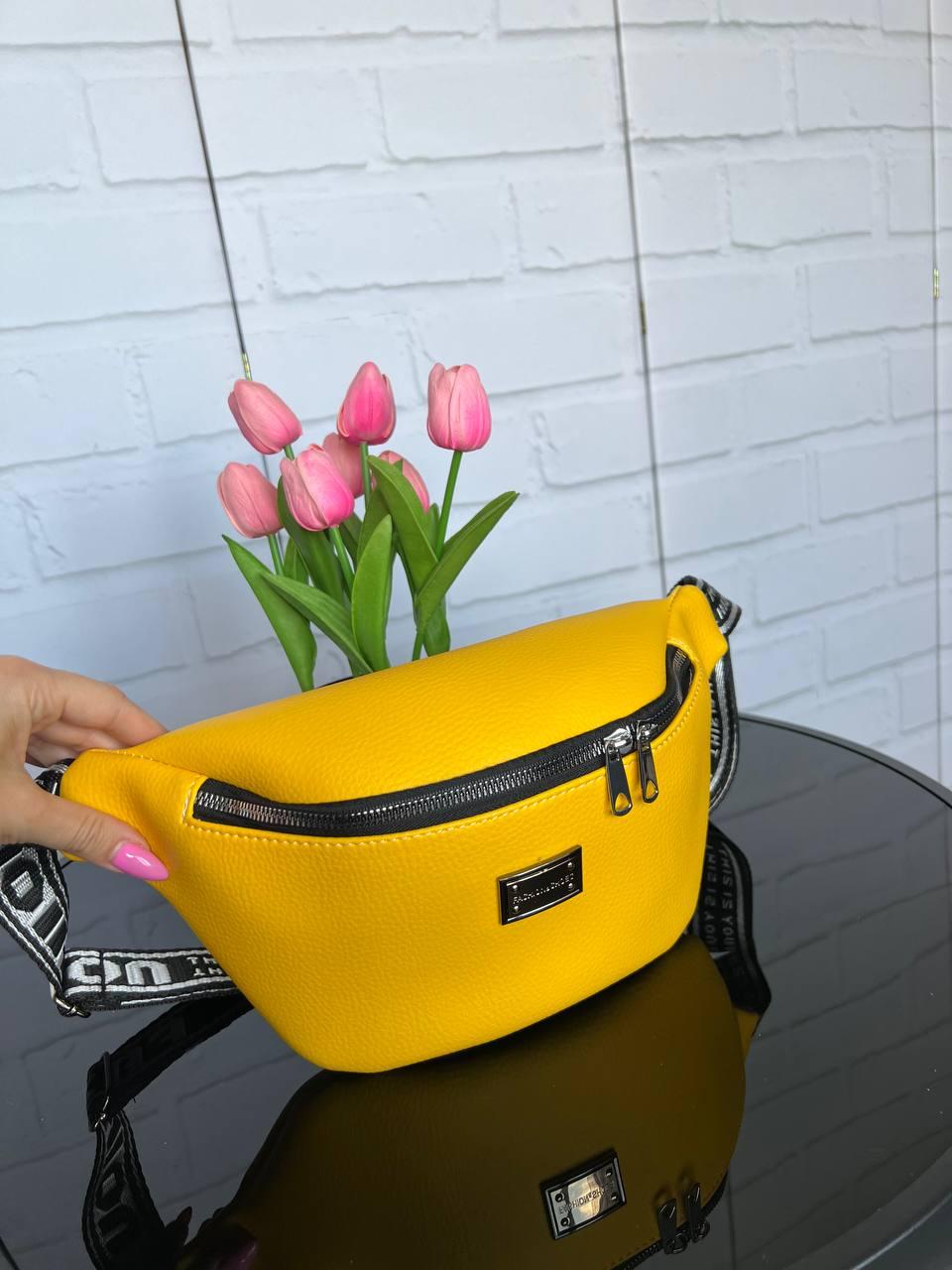 Сумка бананка на пояс женская из экокожи спортивная через плечо Желтый - фото 5