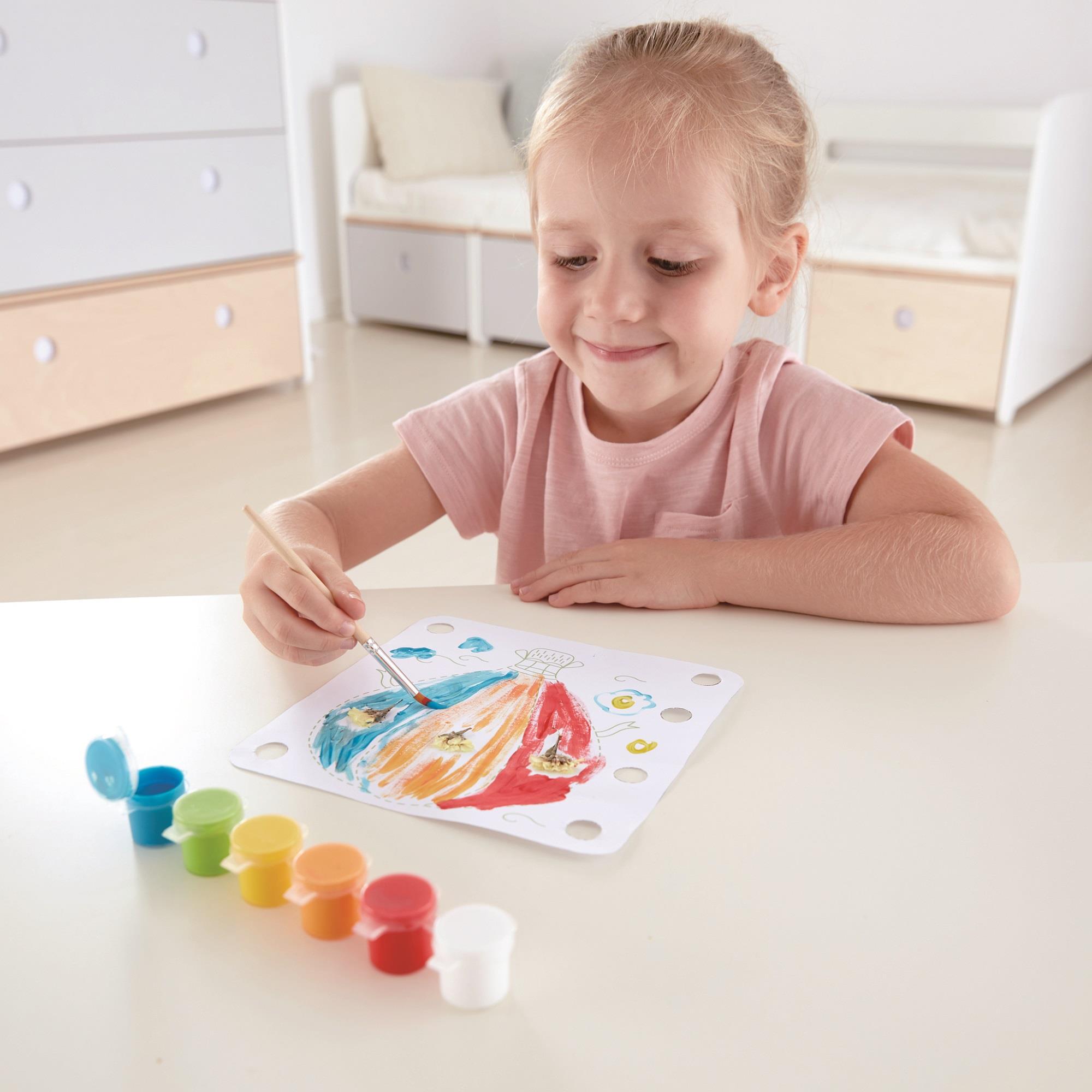 Прес для квітів Hape Nature Fun Гербарій з фарбами (E5574) - фото 4 Прес для квітів Hape Nature Fun Гербарій з фарбами (E5574) - фото 4