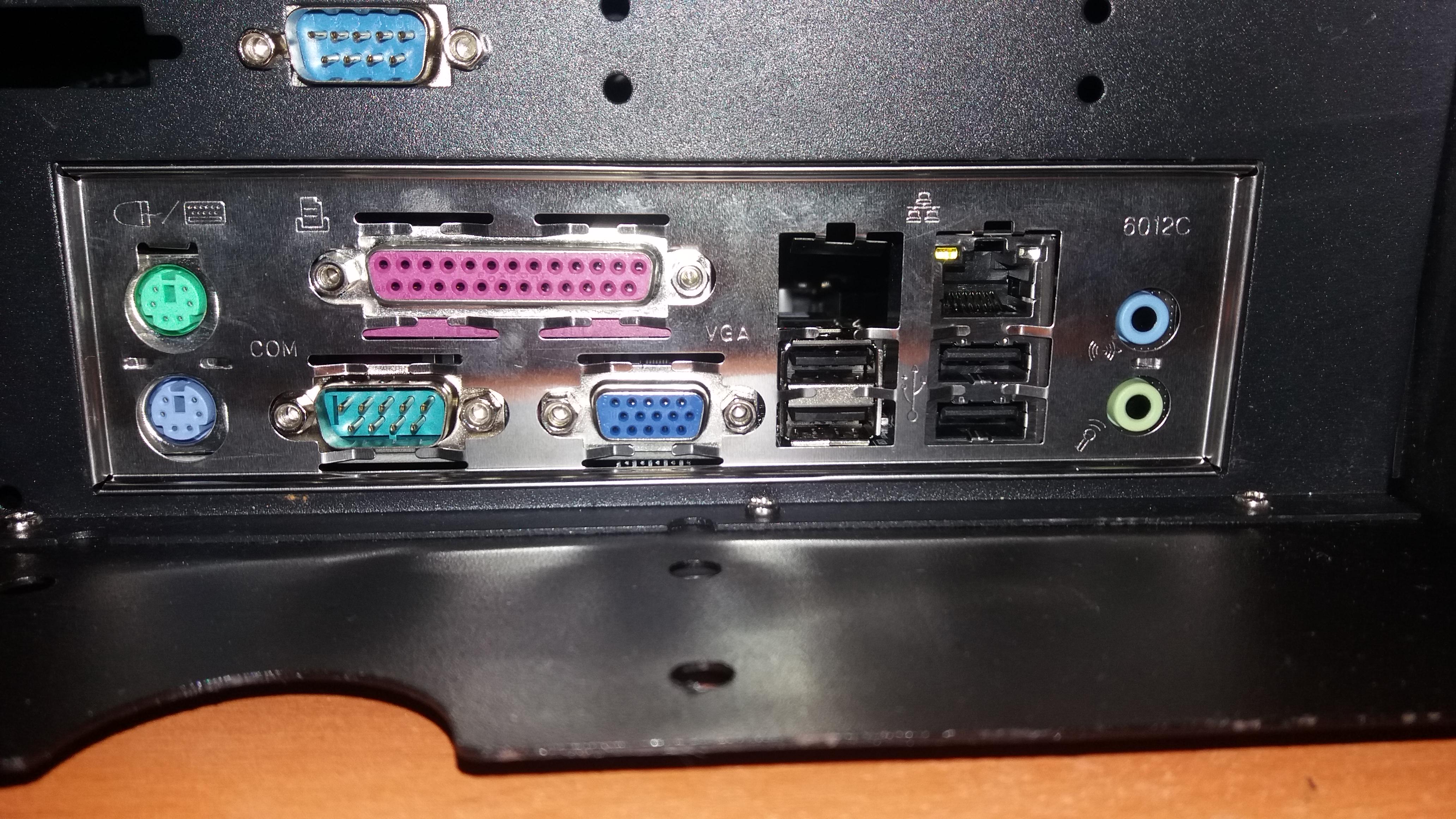 POS-термінал сенсорний TouchSystem (ПОС-I3-128-8) - фото 4 POS-термінал сенсорний TouchSystem (ПОС-I3-128-8) - фото 4