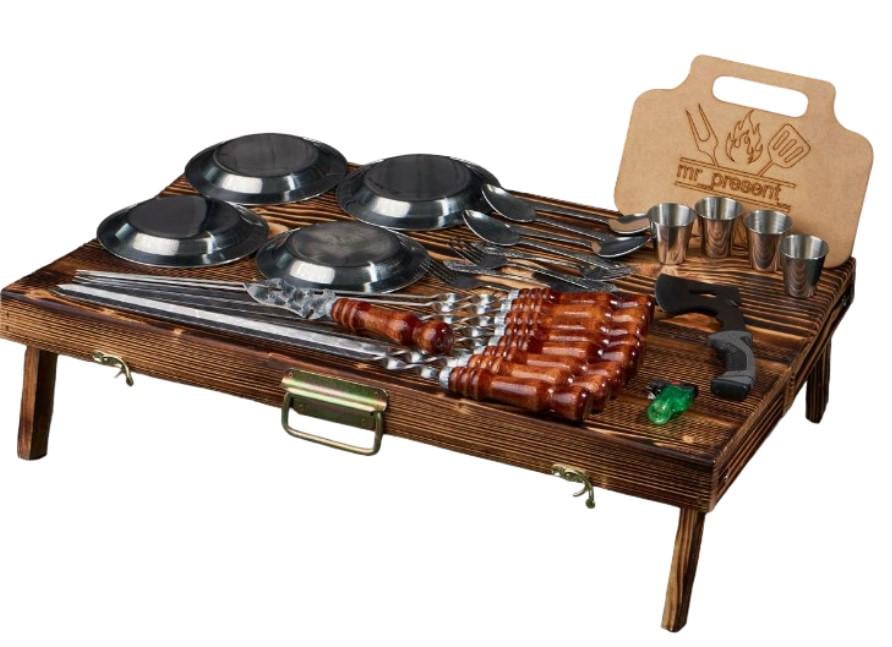 Набір шампурів Форест №8 М у кейсі-столику