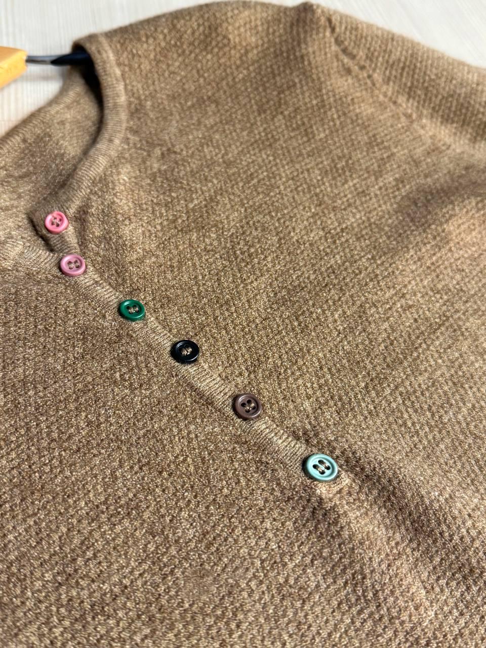 Свитер женский AN 02493 букле с пуговицами тонкий и теплый базовый One Size Коричневый - фото 2 Свитер женский AN 02493 букле с пуговицами тонкий и теплый базовый One Size Коричневый - фото 2