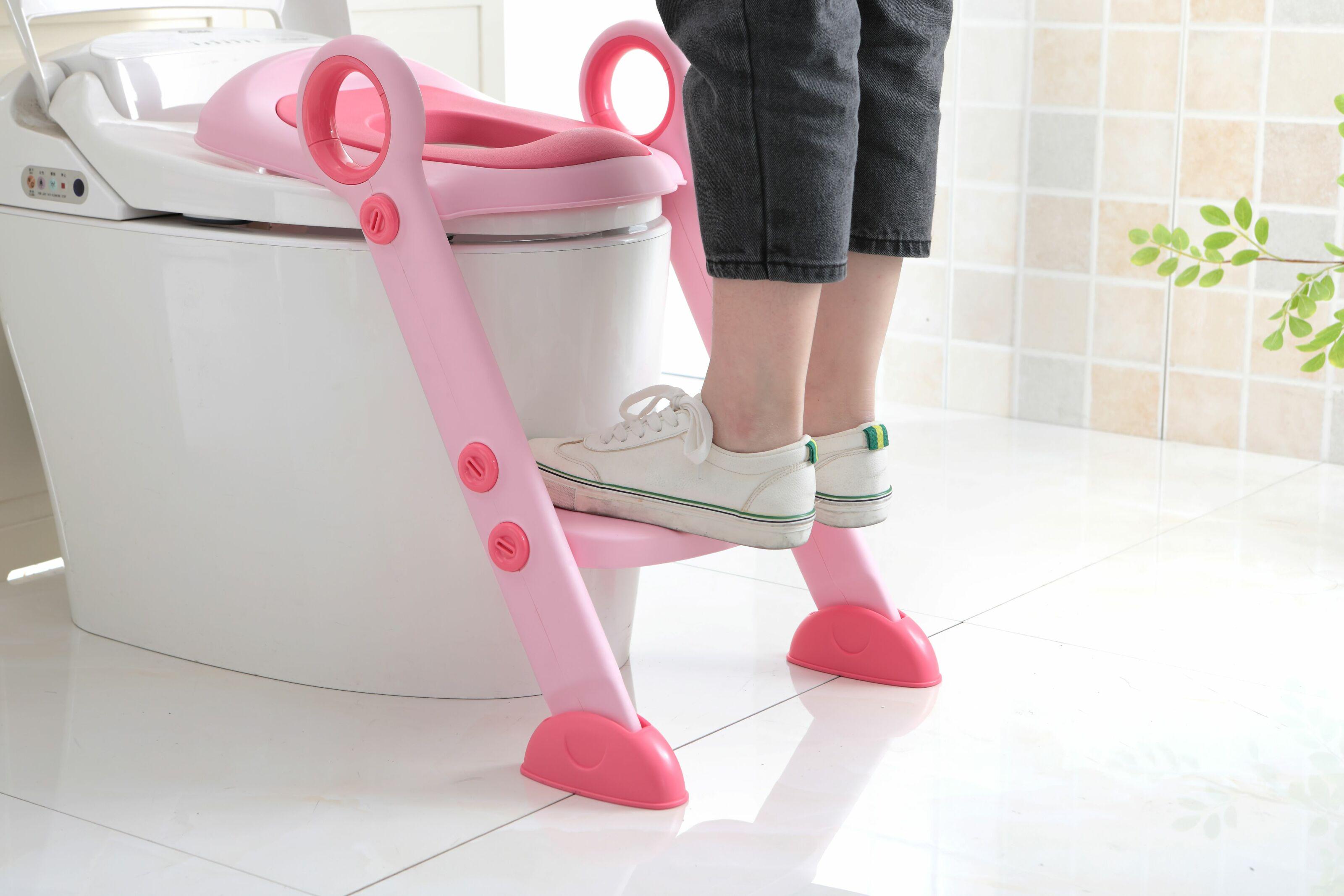 Сидіння на унітаз з драбинкою і поліуретановим кільцем Babyhood BH-122P Рожевий (29397277) - фото 6 Сидіння на унітаз з драбинкою і поліуретановим кільцем Babyhood BH-122P Рожевий (29397277) - фото 6