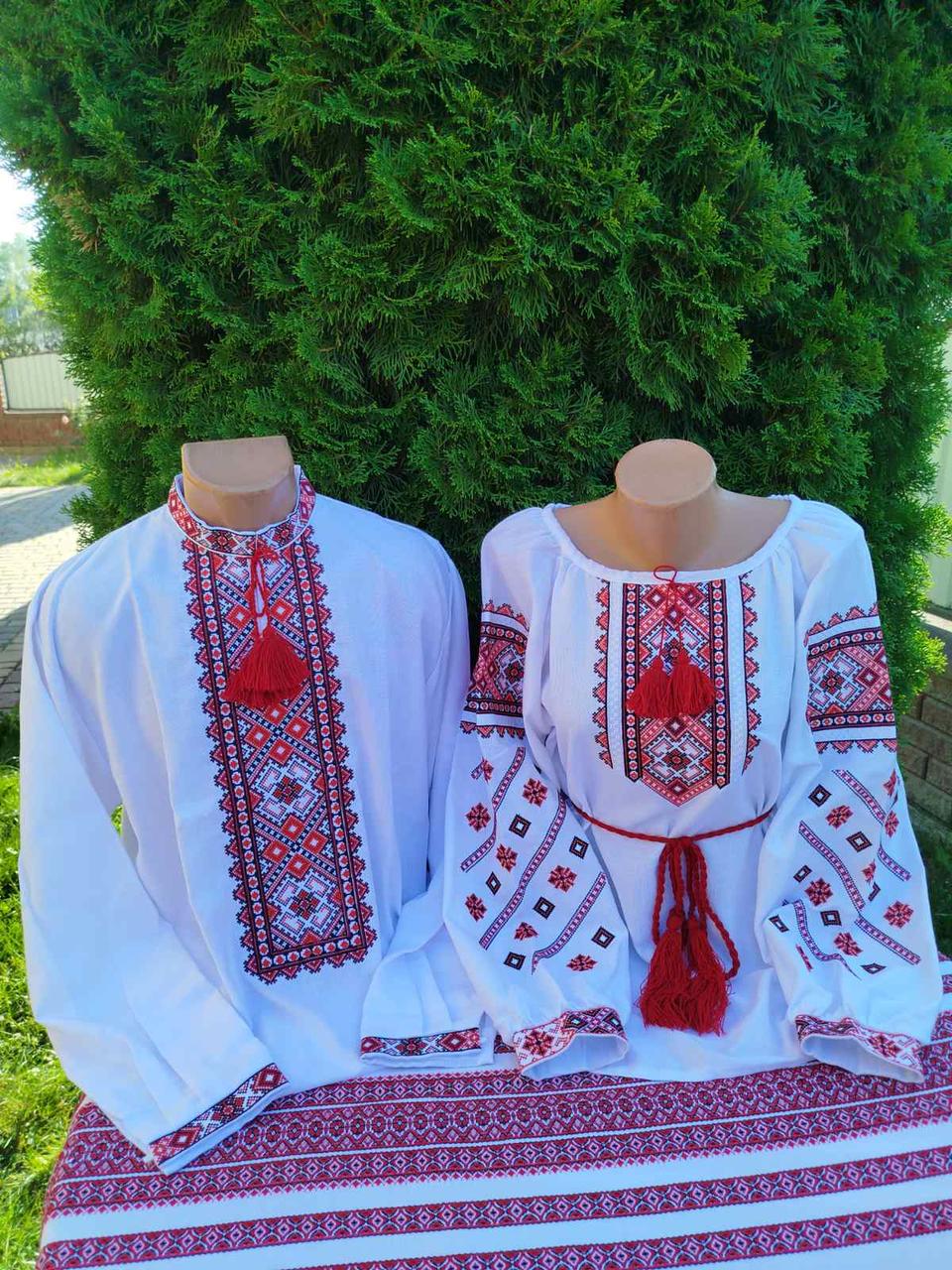 Вишиті сорочки для пари з квітковим орнаментом р. 46 Червоний (29378276)