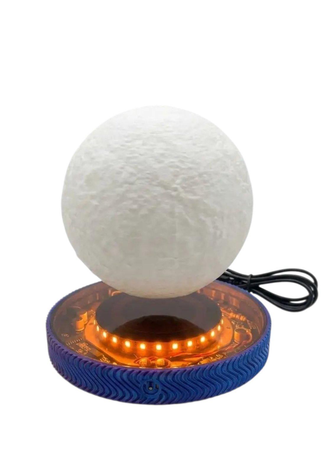 Лампа летательная ночная Levitating Moon Lamp магнитная левитация