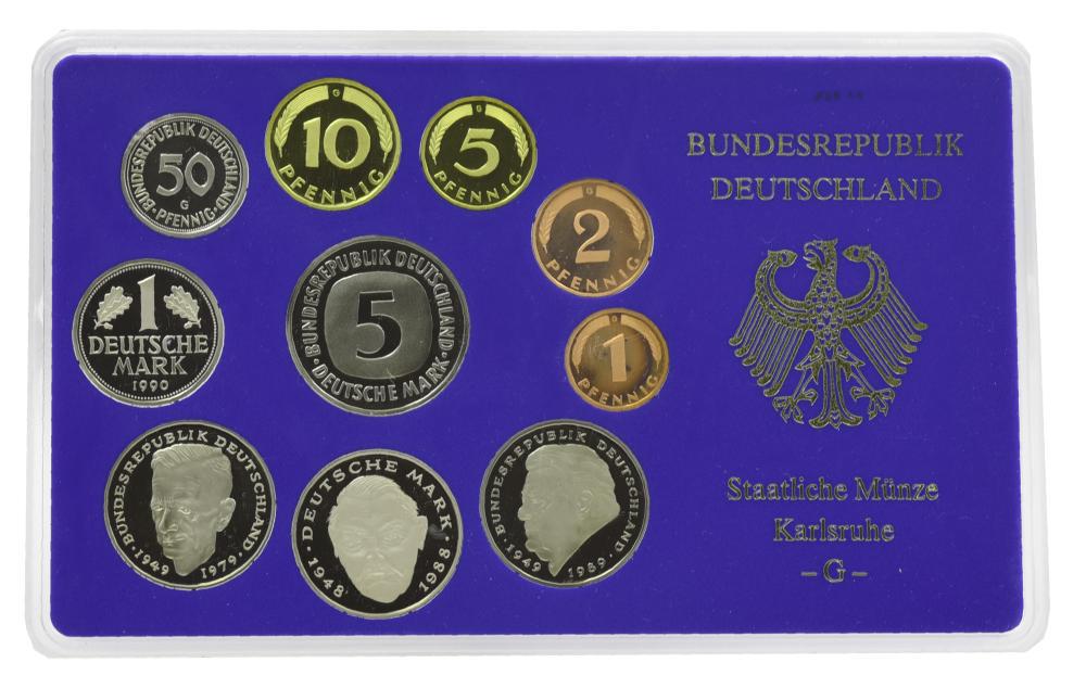 Коллекционные монеты Германия набор из 10 монет 1990 Proof G 1/2/5/10/50 пфеннигов 1/2/2/2/5 марок в сувенирной упаковке (М22737)