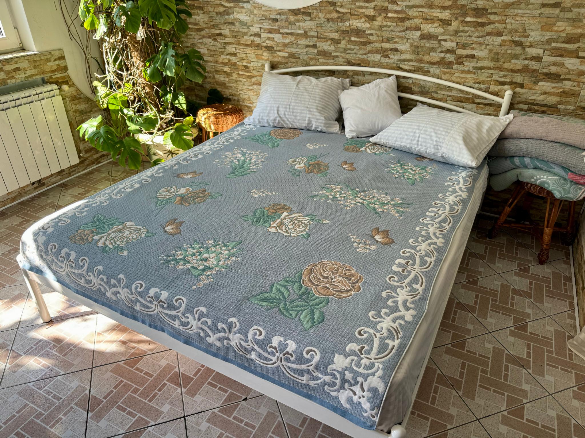 Простынь из льна полуторная Цветочки 150х200 см Синий (L5518-C/-150)