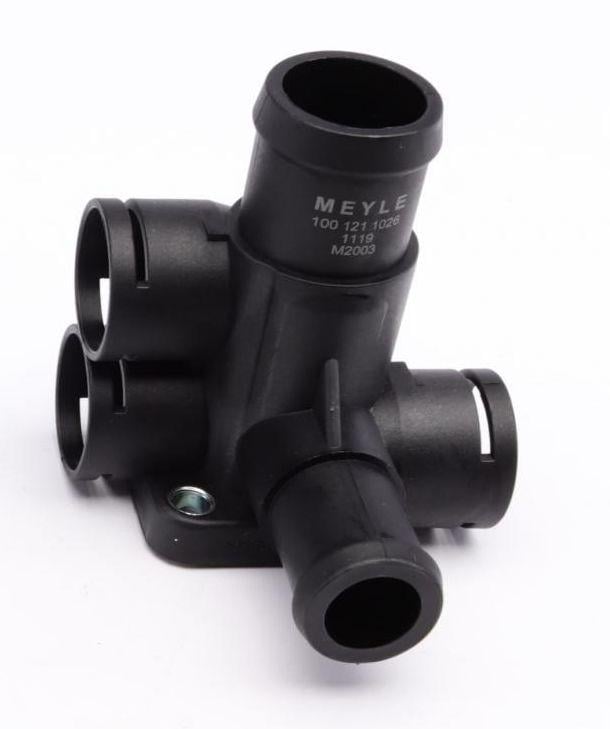 Фланец системы охлаждения VW Caddy I/Passat/T4 1.6-2.0 83-03 100 121 (1026)