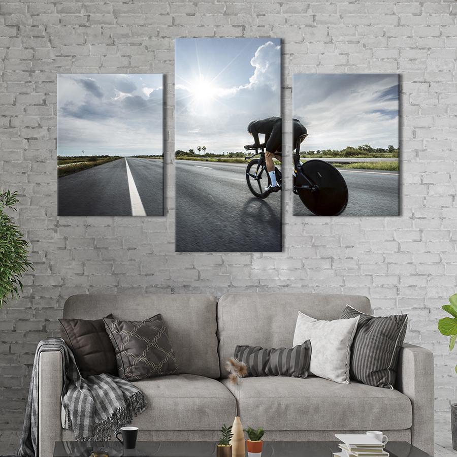 Картина для интерьера Велосипедист на трассе 141x90 см (498-32)