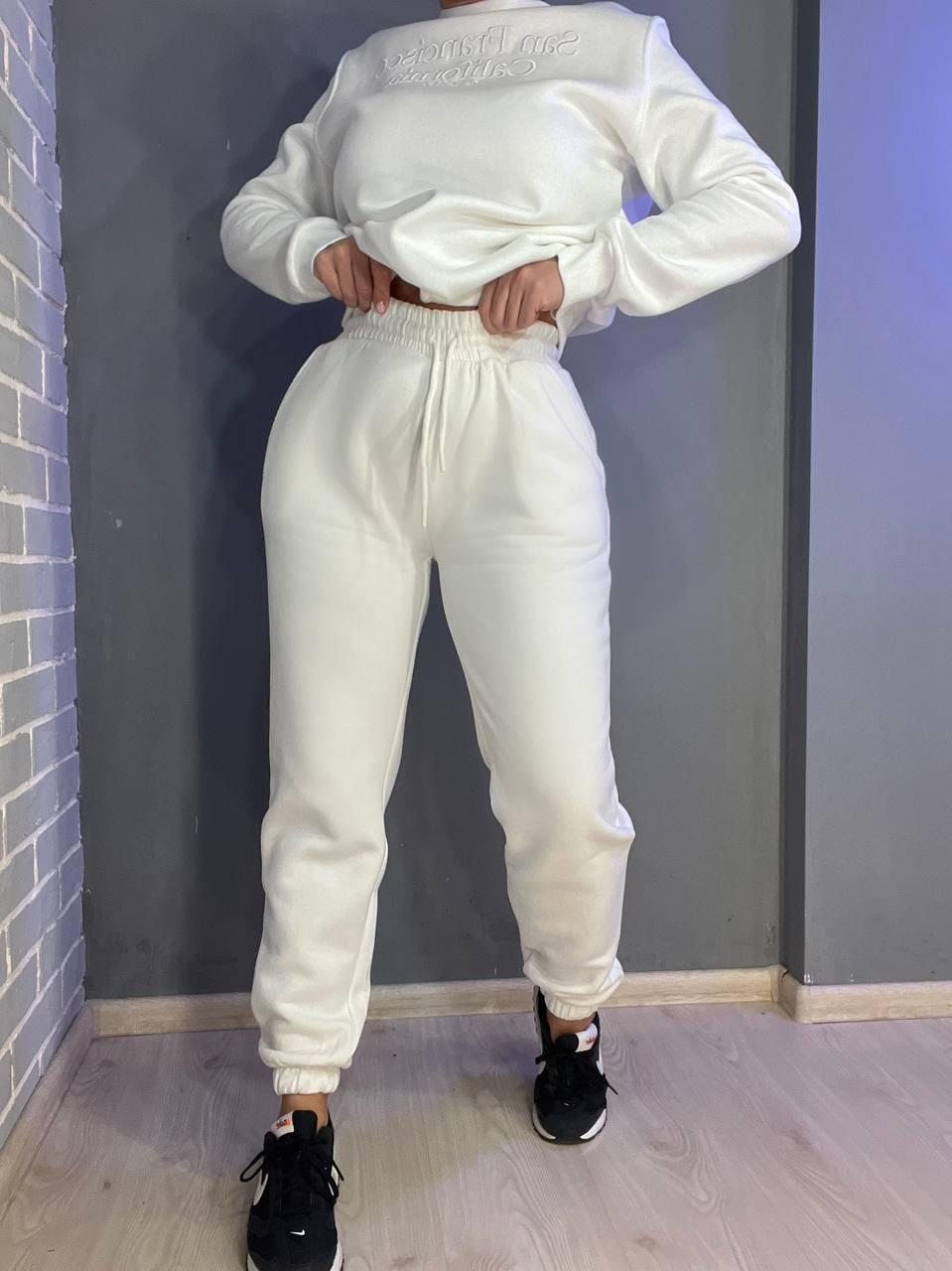 Брюки женские ENJOY 2925 спортивные джоггеры на резинке утепленные на флисе M Белый (1062) - фото 1 Брюки женские ENJOY 2925 спортивные джоггеры на резинке утепленные на флисе M Белый (1062) - фото 1
