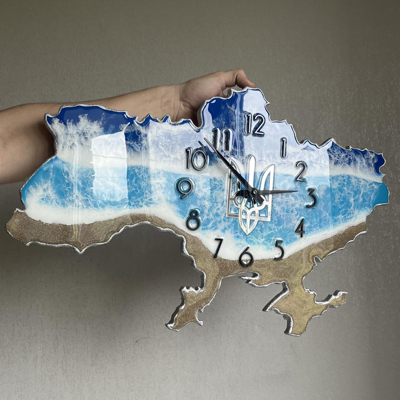 Часы настенные из эпоксидной смолы Карта Украины 60х38 см