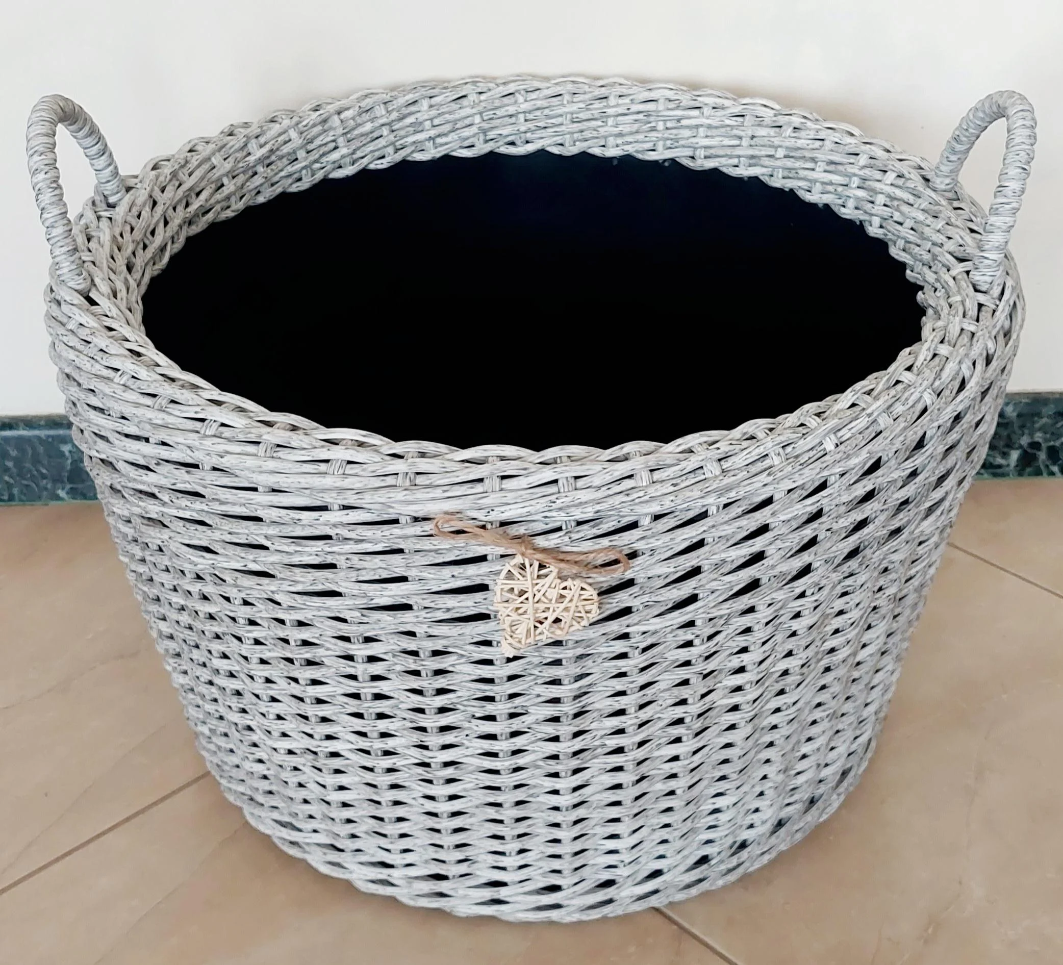 Корзина с ручками из искусственного ротанга ручной работы 90 л Белая-береза (33029) - фото 2 Корзина с ручками из искусственного ротанга ручной работы 90 л Белая-береза (33029) - фото 2