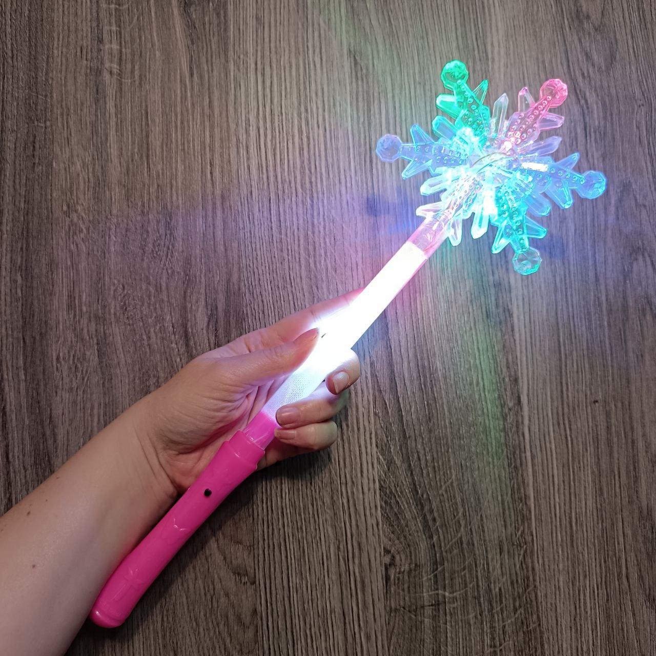 Волшебная палочка Снежинка светящийся Розовый (2816680021) - фото 2 Волшебная палочка Снежинка светящийся Розовый (2816680021) - фото 2