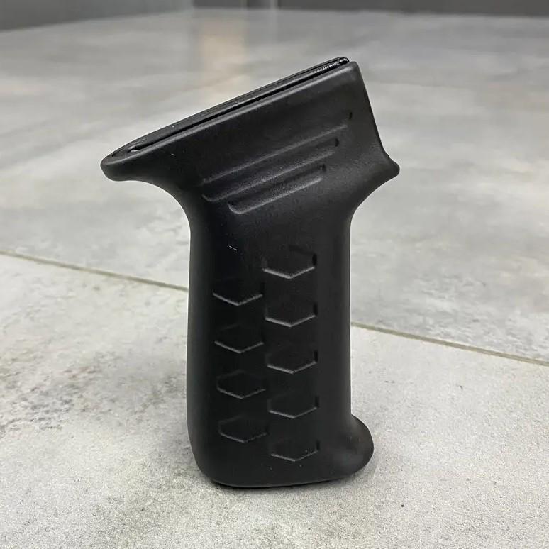 Рукоятка пистолетная DLG Tactical DLG-097 для АК-47 АК-74 с отсеком Черный (241873) - фото 2 Рукоятка пистолетная DLG Tactical DLG-097 для АК-47 АК-74 с отсеком Черный (241873) - фото 2