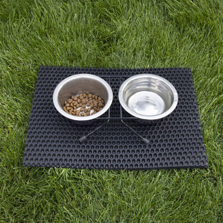 Килимок під миски для домашніх тварин OSPORT 40х30 см Чорний (R-00039) - фото 2 Килимок під миски для домашніх тварин OSPORT 40х30 см Чорний (R-00039) - фото 2