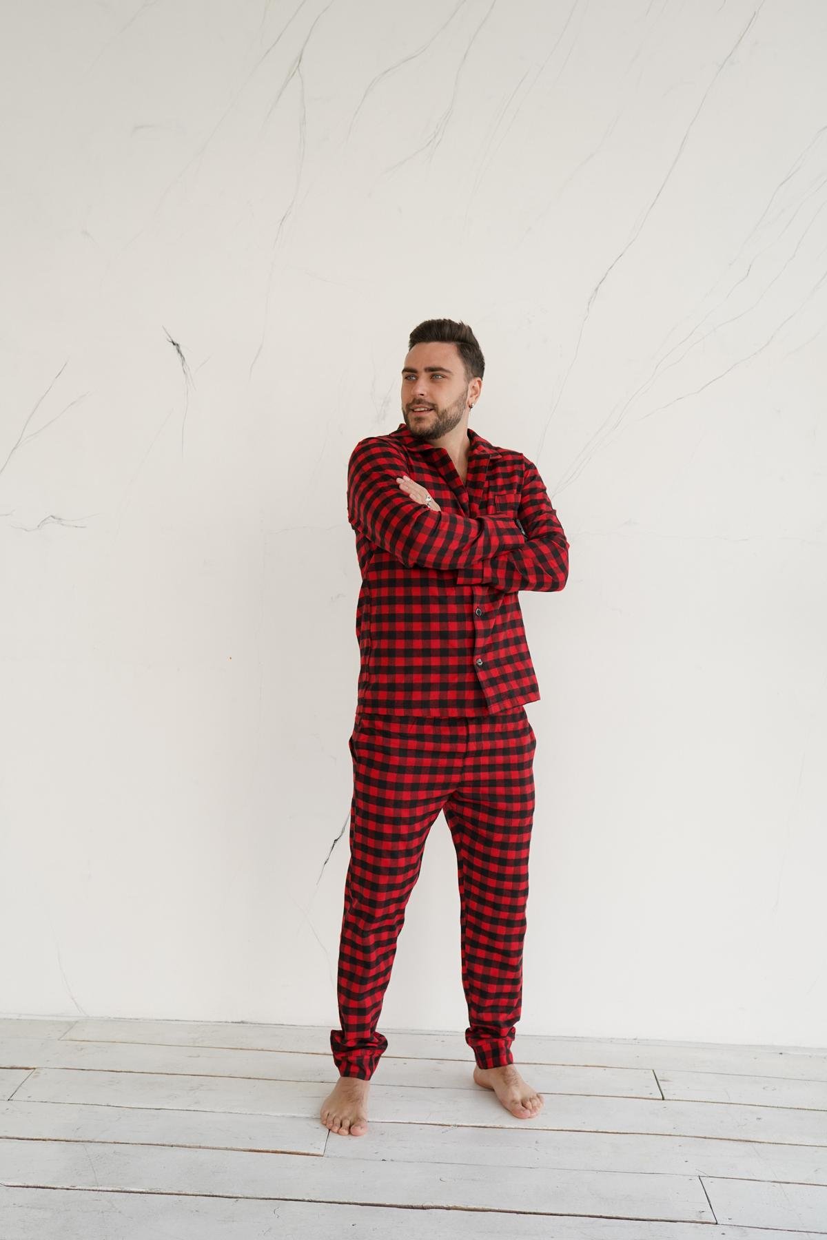 Пижама мужская фланелевая Кубик домашняя 3XL Красно-черный (24127/5) - фото 2 Пижама мужская фланелевая Кубик домашняя 3XL Красно-черный (24127/5) - фото 2