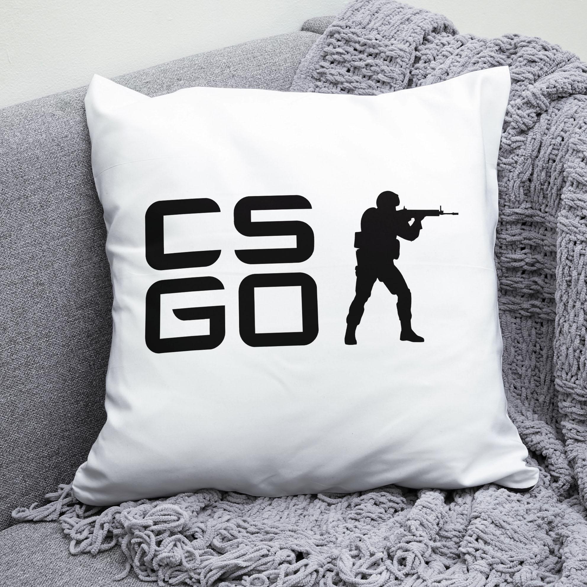 Плюшевая подушка квадрат с принтом игры Counter Strike 2