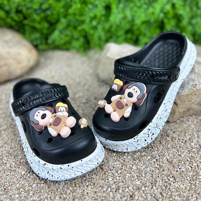 Крокси жіночі Е-0010321-1 з джибітсами p. 35-36 22,5-23 см Чорний (80212832)