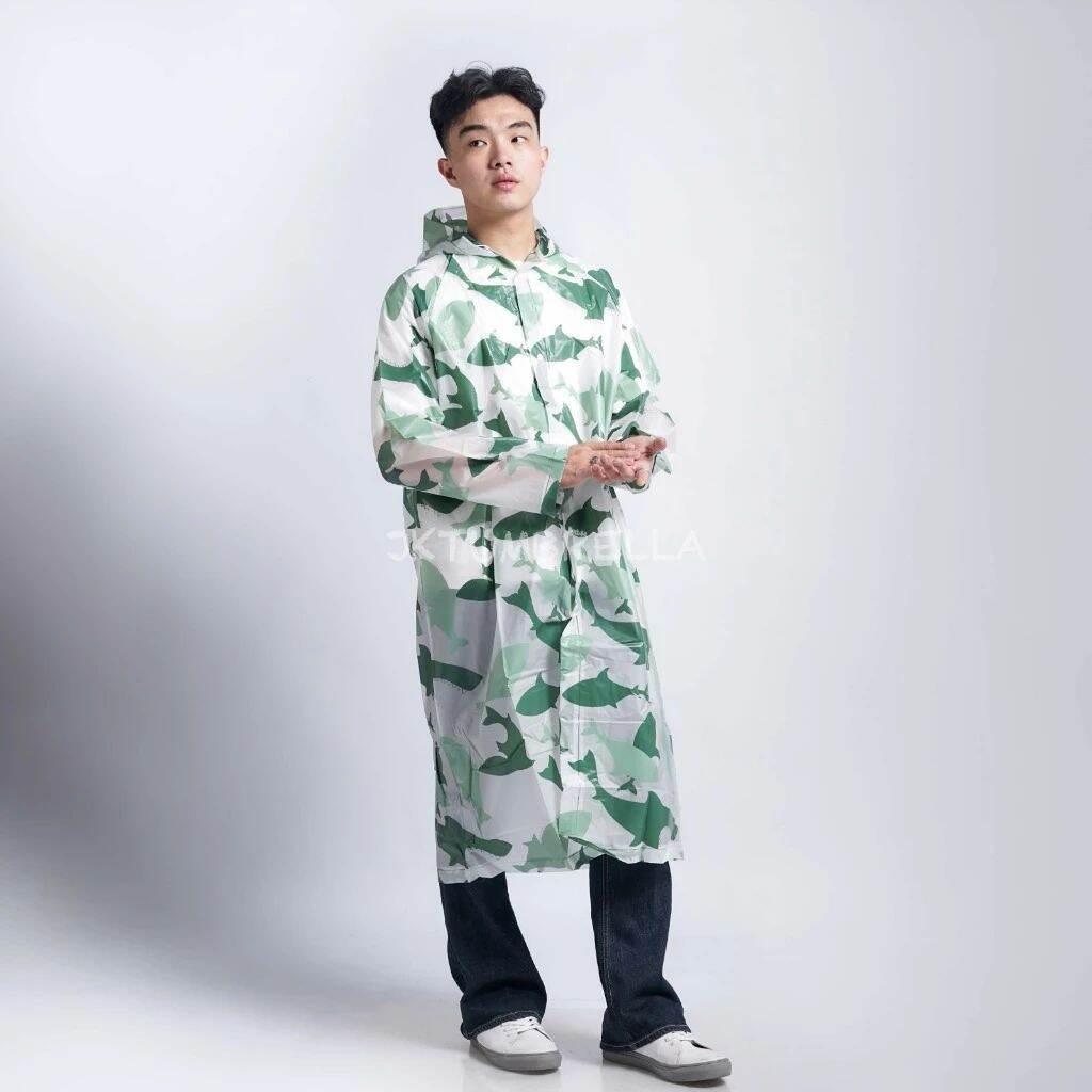 Дощовик-плащ багаторазовий Акули на кнопках з капюшоном універсальний Зелений (CH-862W) - фото 2 Дощовик-плащ багаторазовий Акули на кнопках з капюшоном універсальний Зелений (CH-862W) - фото 2