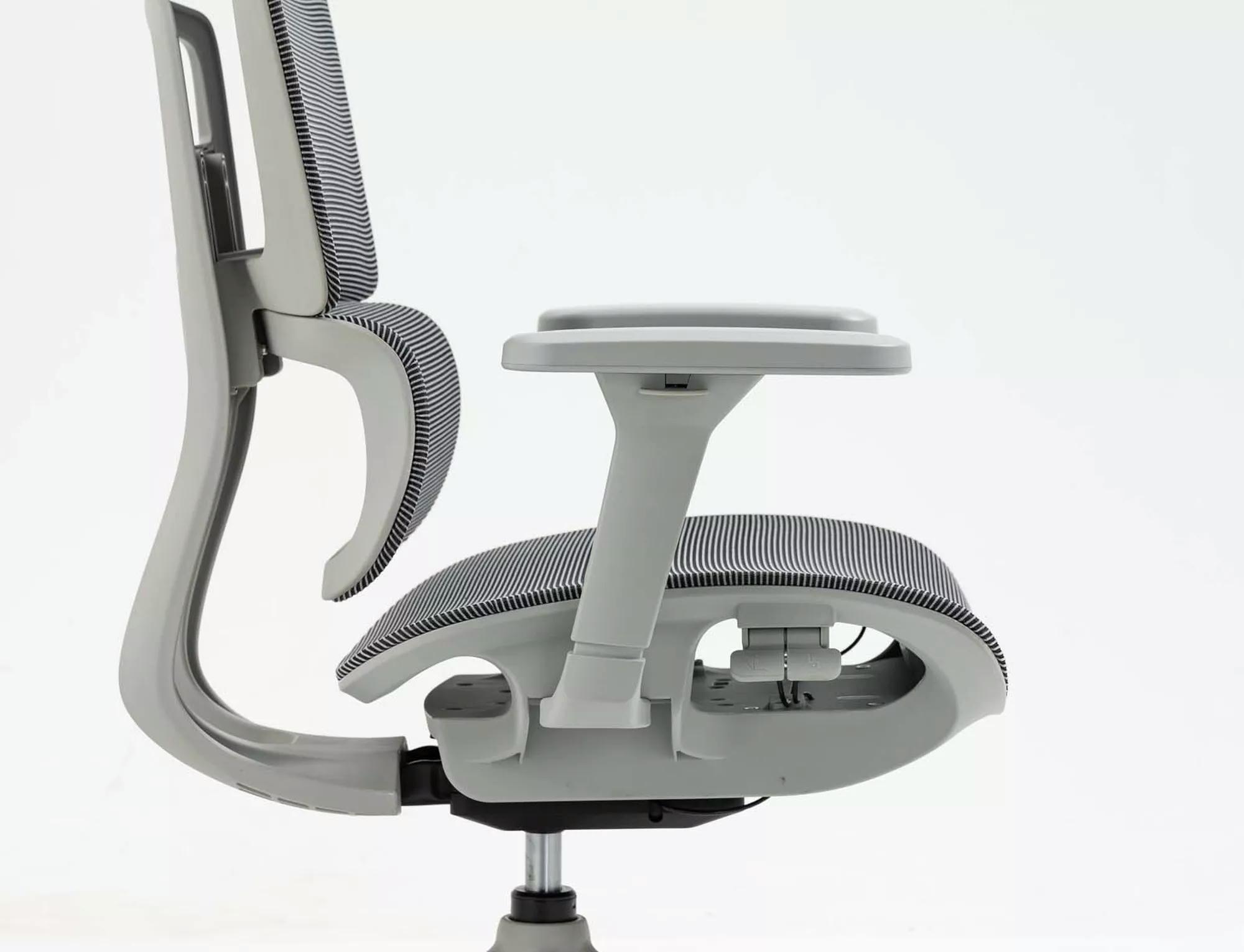 Кресло компьютерное Signal WINNER Серый (OBRWINNERSZ) - фото 16 Кресло компьютерное Signal WINNER Серый (OBRWINNERSZ) - фото 16