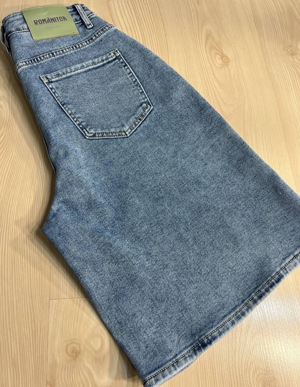 Шорти жіночі джинсові Liana 4-002 бермуди класичні середня довжина до колін стрейчеві р. 30 Блакитний (3949) - фото 8 Шорти жіночі джинсові Liana 4-002 бермуди класичні середня довжина до колін стрейчеві р. 30 Блакитний (3949) - фото 8