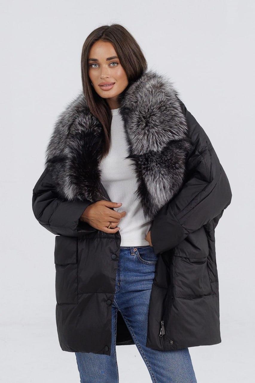 Куртка-пуховик жіноча з хутром чорнобурої лисиці р. 42 Чорний (8887a/42) Куртка-пуховик жіноча з хутром чорнобурої лисиці р. 42 Чорний (8887a/42)