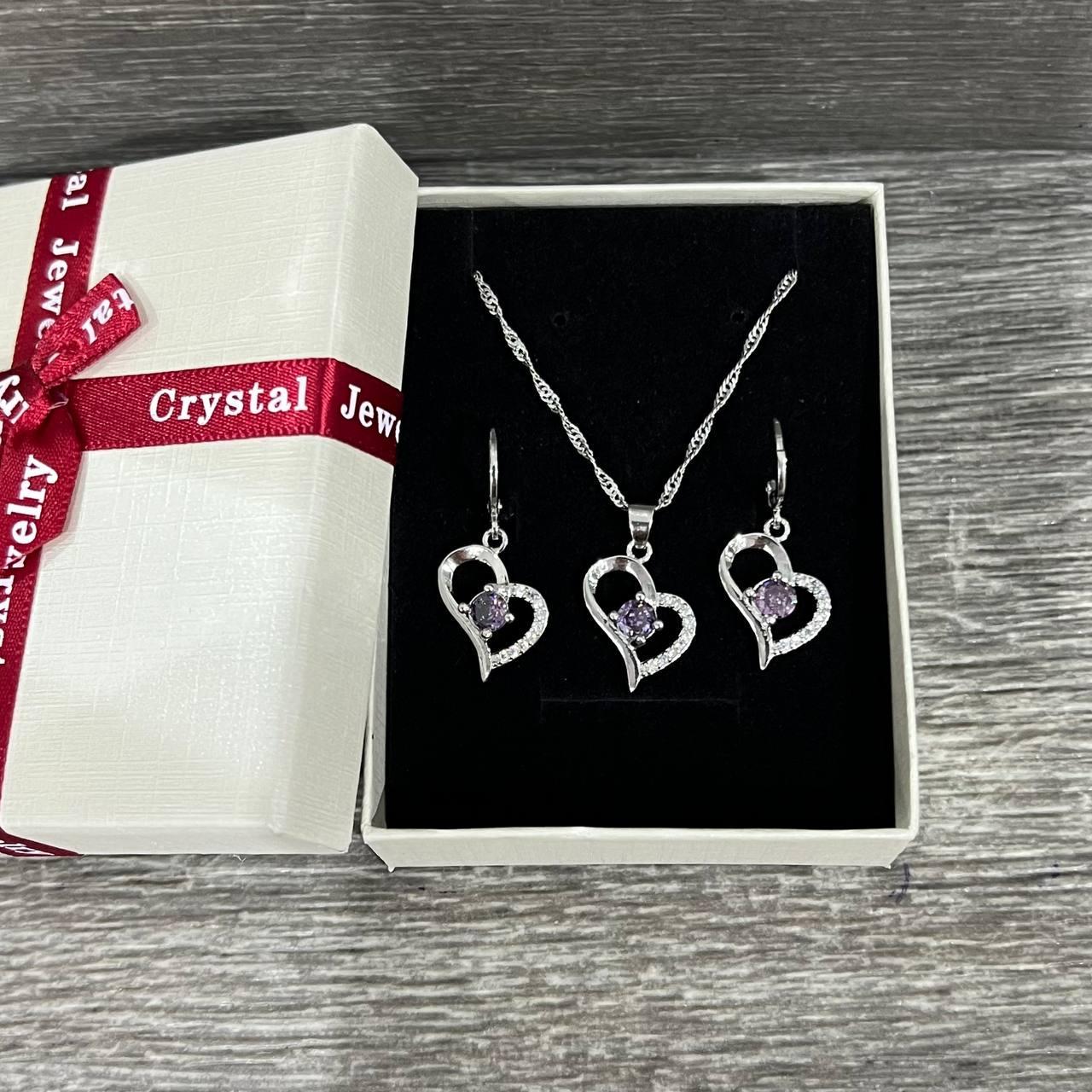 Набор украшений серьги и колье Xuping Jewelry фиолетовый аметист в серебряном сердце с цирконами в оправе ювелирный сплав в коробочке (16248)