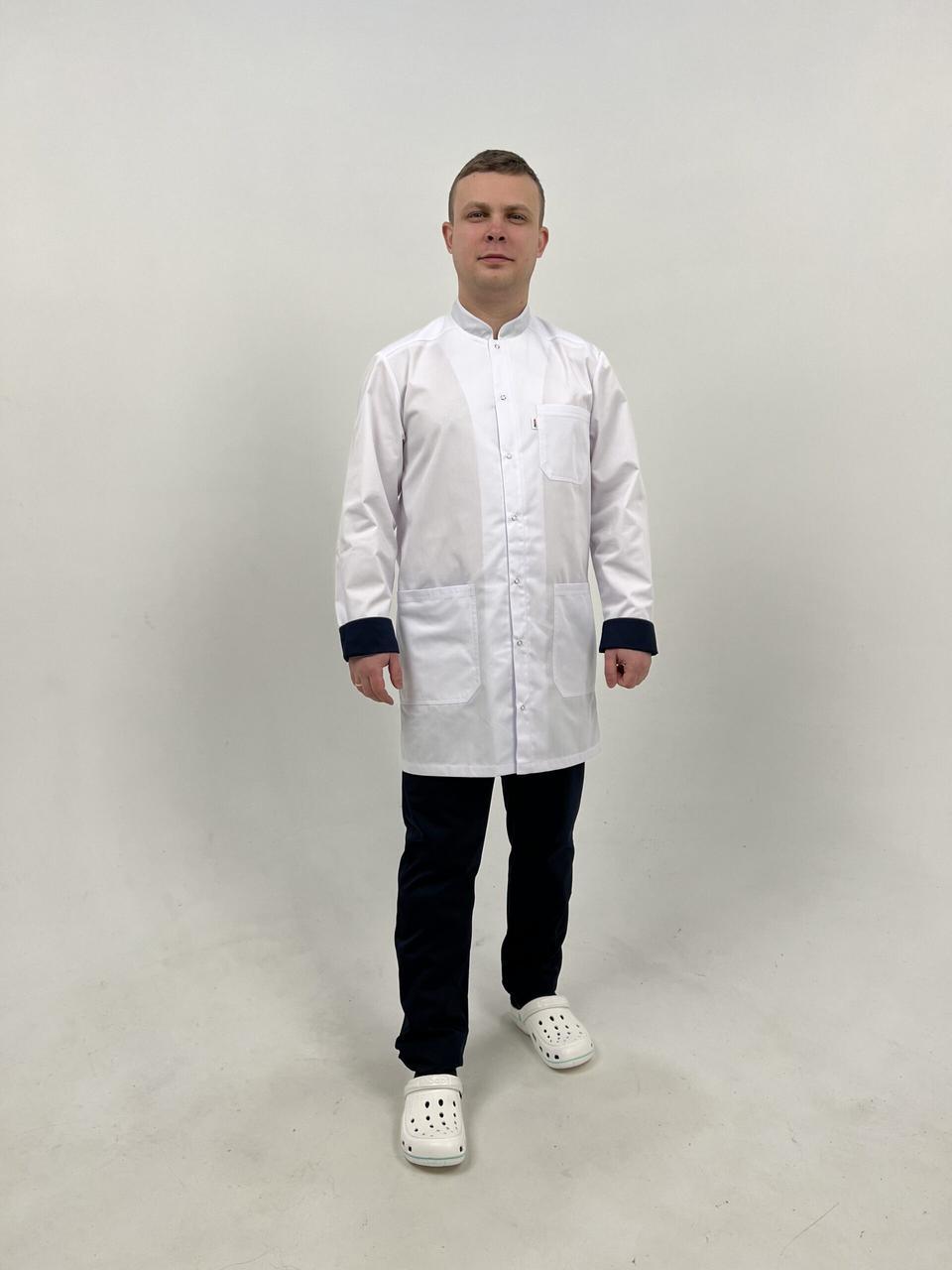 Халат чоловічий TopLine Бонн довгий рукав р. 66 Білий/Темно-Синій (11810-(66)б.-т.с) - фото 3