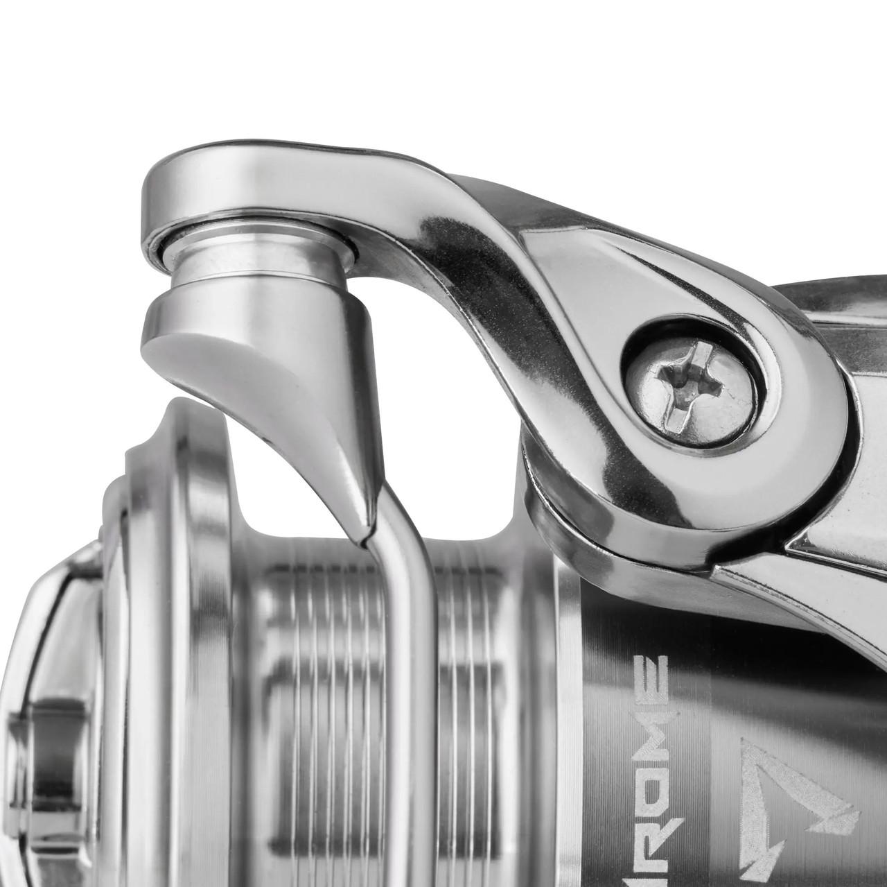 Котушка спінінгова Select Chrome 2000S 6+1BB Хром (26817797) - фото 3 Котушка спінінгова Select Chrome 2000S 6+1BB Хром (26817797) - фото 3