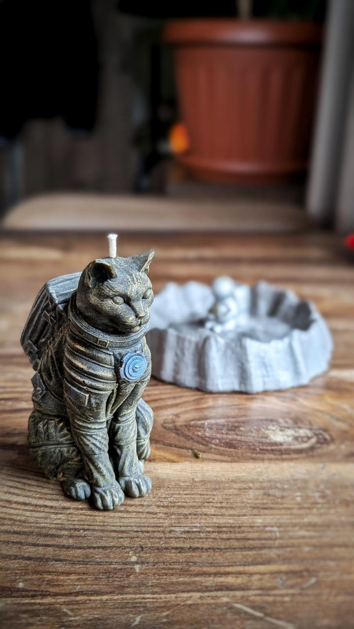 Свеча восковая Кот астроНявт