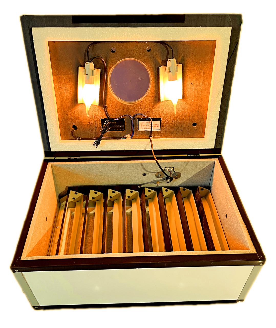 Инкубатор Наседка ИБА-70 яиц автомат цифровой/металлический уголок