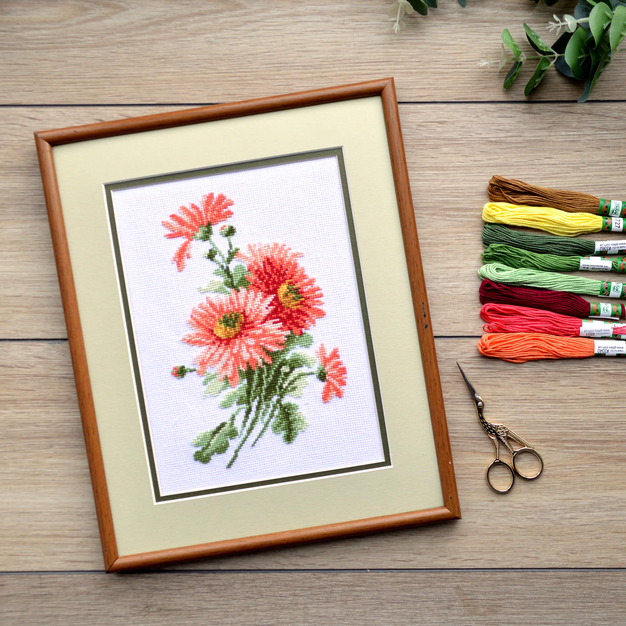 Набор для вышивки крестом Астры (69)