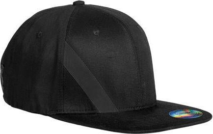 Кепка Uhlsport ESSENTIAL PRO FLAT CAP 1005069 01 Черный