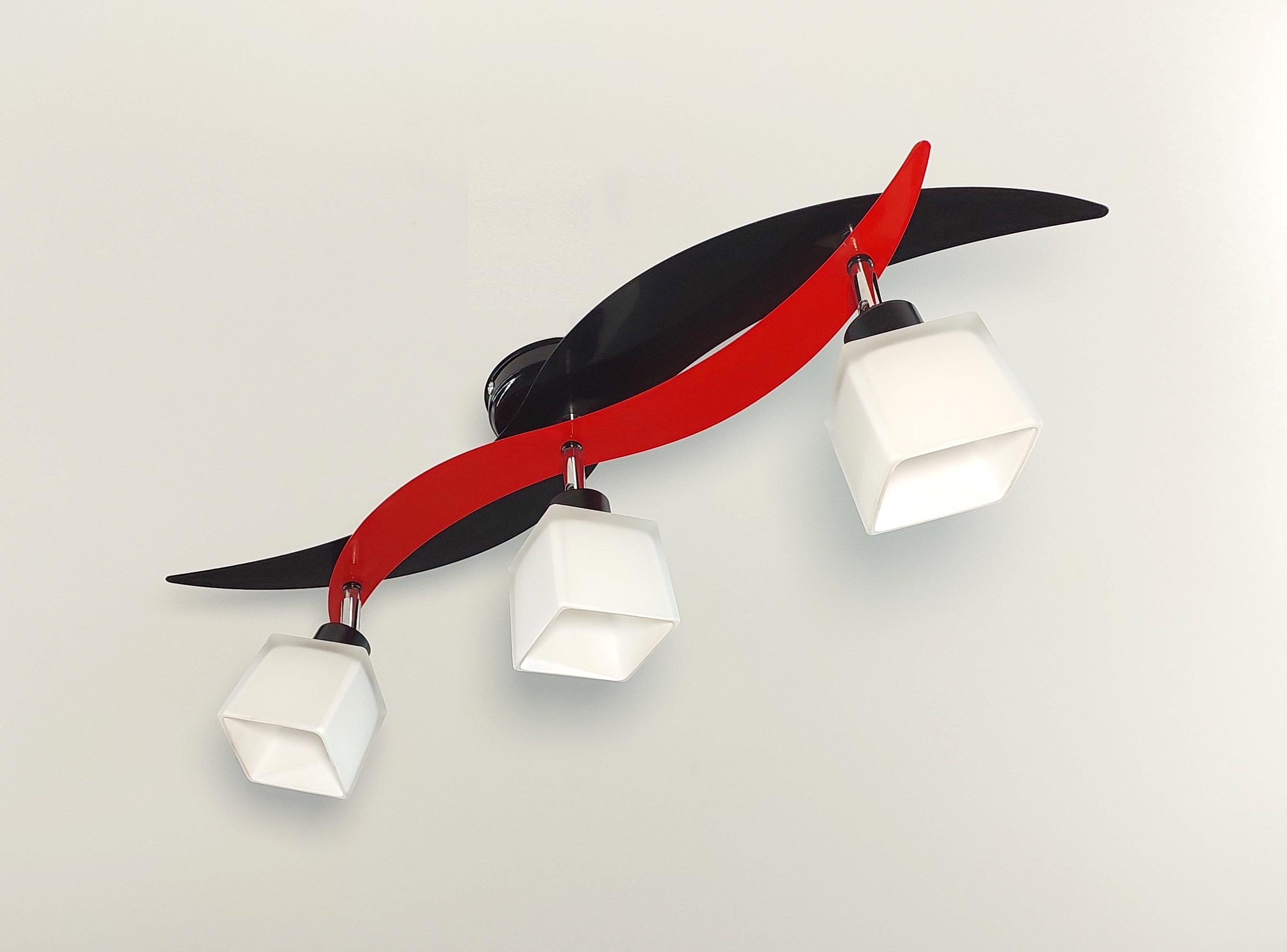 Люстра потолочная 8008/3 на три поворотных плафона металлическая Черный/Красный - фото 2 Люстра потолочная 8008/3 на три поворотных плафона металлическая Черный/Красный - фото 2