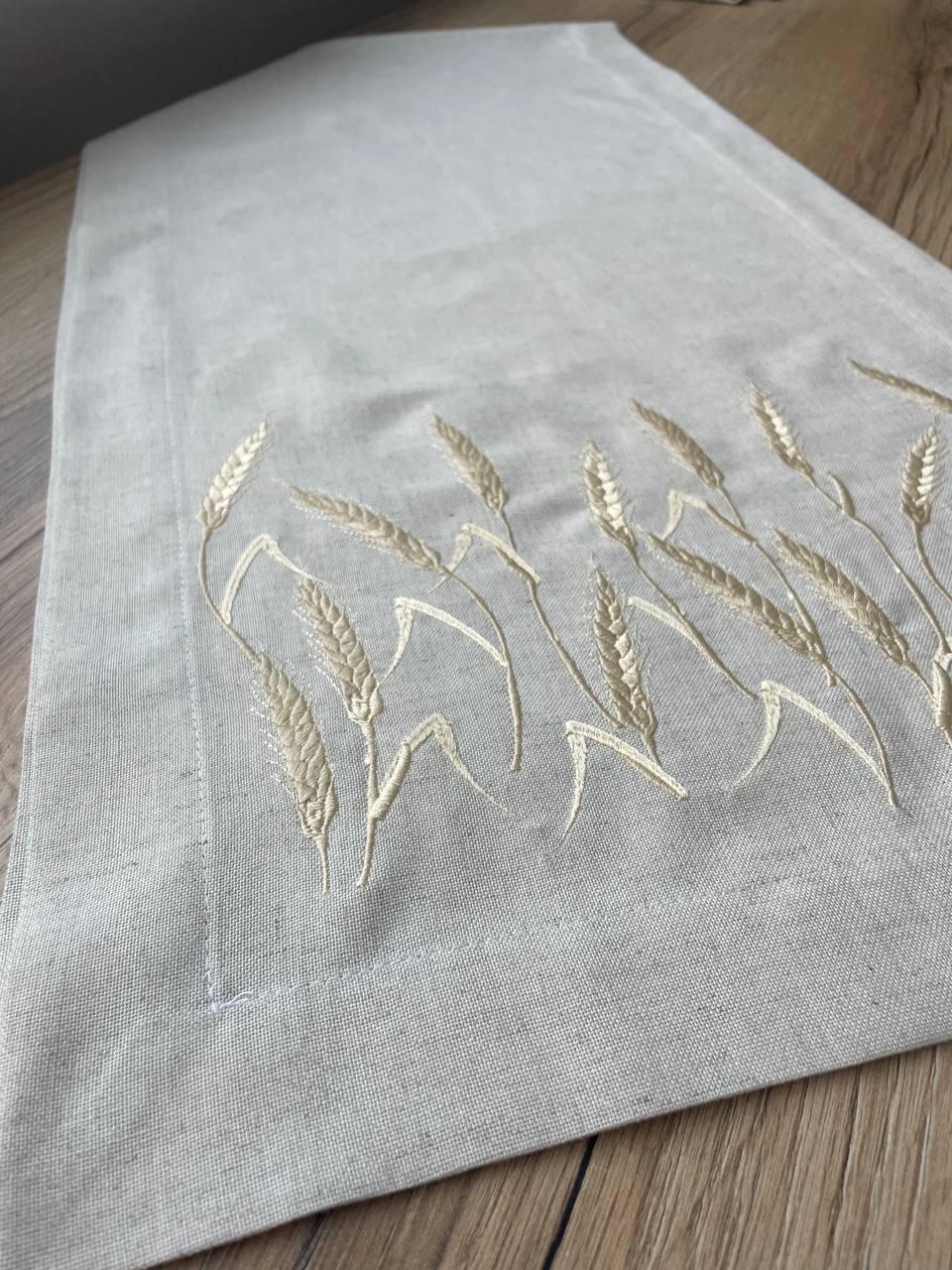 Ранер з вишивкою Вишиваночка 140x40 см Бежевий (Р04)