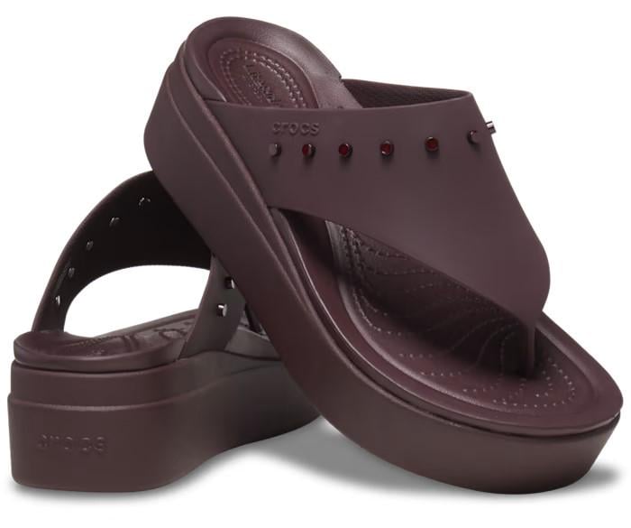 Шльопанці фліпи на танкетці Crocs Brooklyn Studded p. W10/EUR 40-41 Dark Cherry (13828462)