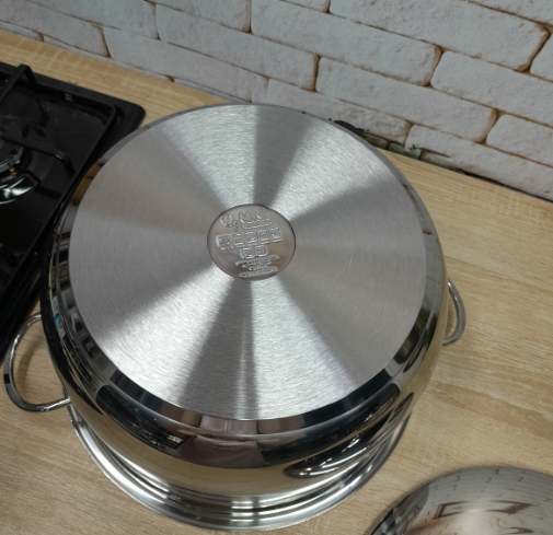 Каструля зі сталевою кришкою OMS з нержавіючої сталі для газу і індукці 3,3 л (2005.3,3) - фото 3 Каструля зі сталевою кришкою OMS з нержавіючої сталі для газу і індукці 3,3 л (2005.3,3) - фото 3