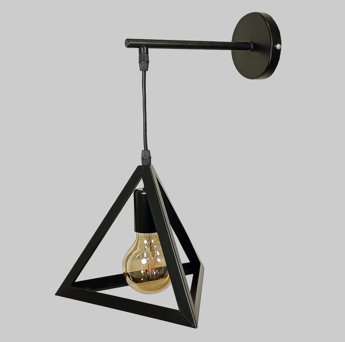 Бра з плафоном піраміда Чорний (56-W220F2-1 BK)