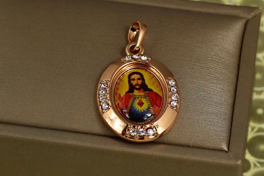 Ладанка Xuping Jewelry Иисус с камнями овальная 2,7 см Золотистый (2414508315)