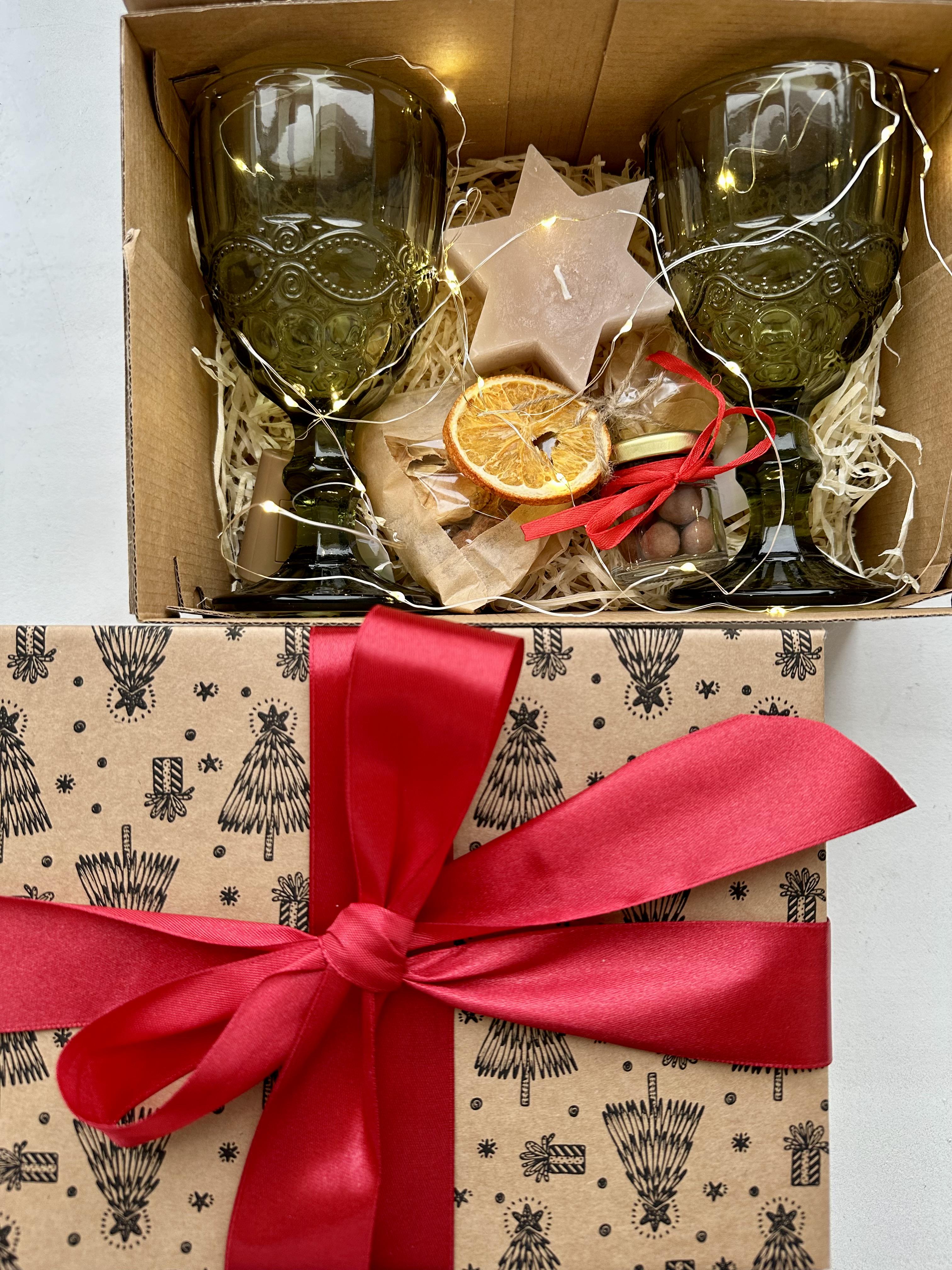 Набір новорічний для романтичного глінтвейну зі смаколиками (13532508) - фото 8 Набір новорічний для романтичного глінтвейну зі смаколиками (13532508) - фото 8