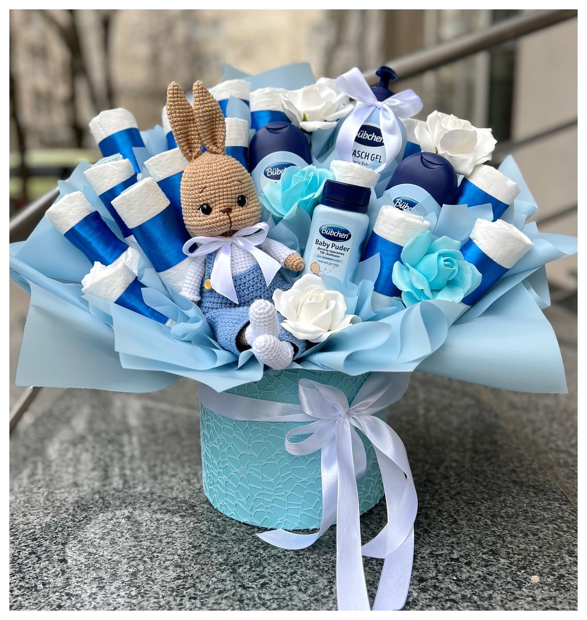 Букет з памперсів та дитячої косметики на виписку з пологового будинку Блакитний (2178008105)
