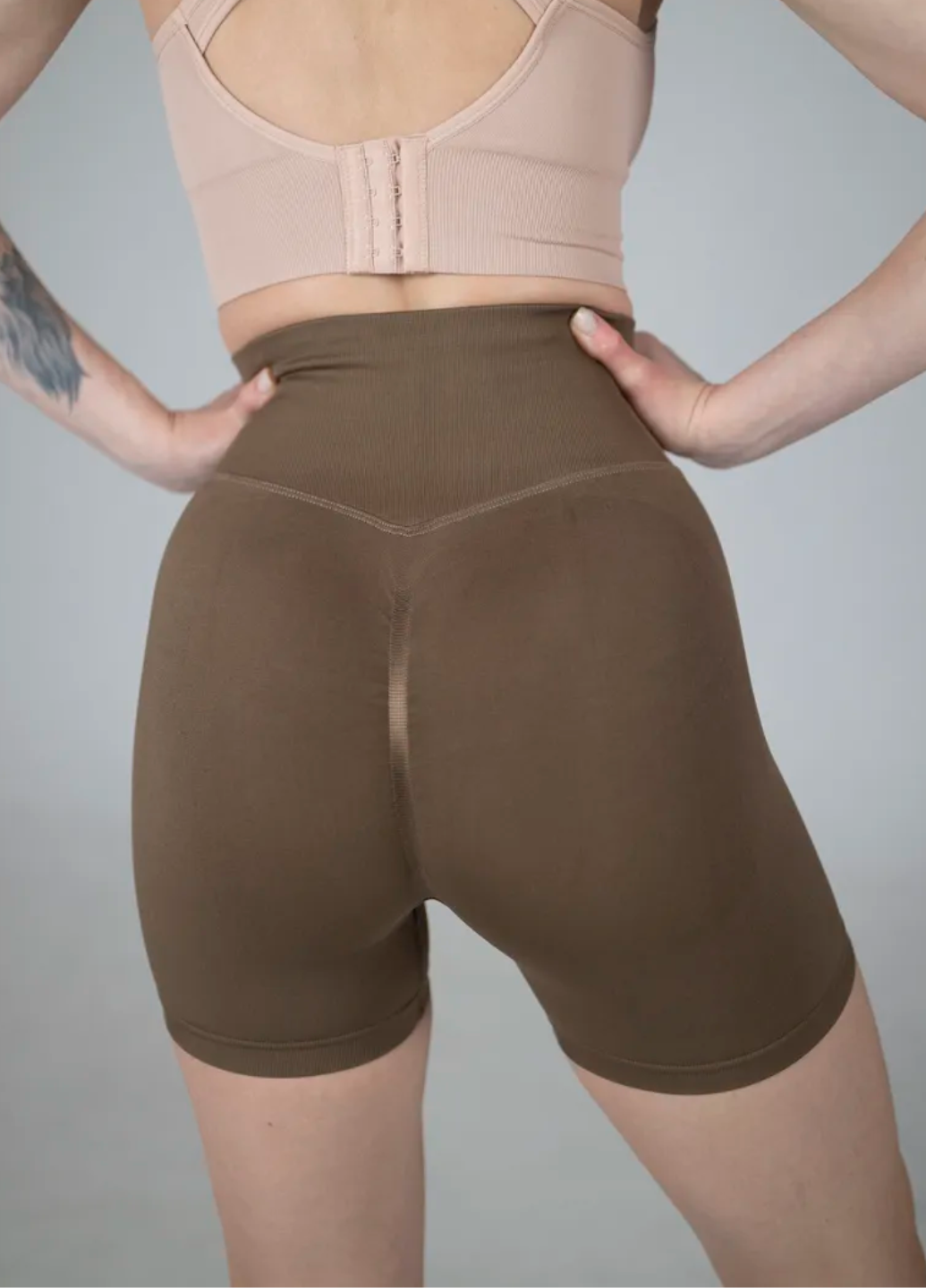 Велосипедки женские с пуш ап эффектом для тренировок короткие повседневные L Коричневый (70158/L)