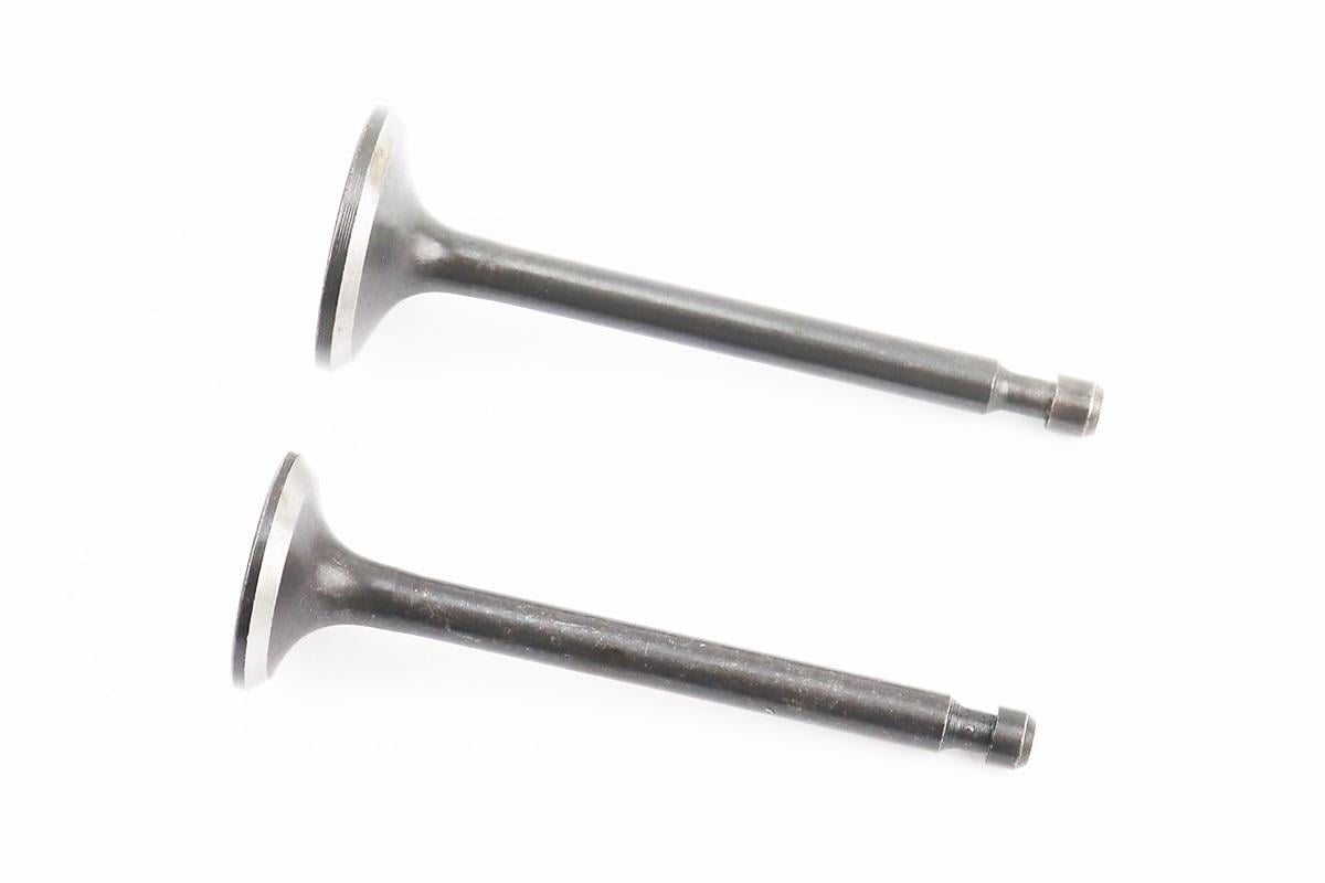 Клапаны впускной h 84 D 30 D 6,5 и выпускной h 83,5 D 26 D 6,5 к двигателям 173F/177F и аналогам 2 шт. (999455) Клапаны впускной h 84 D 30 D 6,5 и выпускной h 83,5 D 26 D 6,5 к двигателям 173F/177F и аналогам 2 шт. (999455)