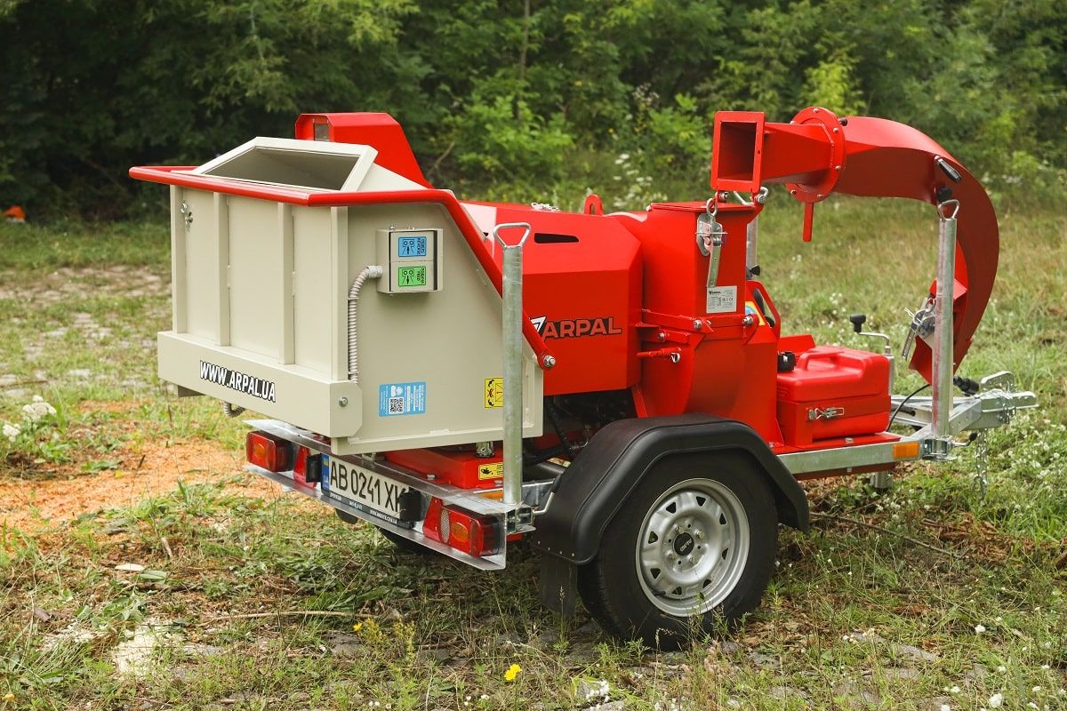 Подрібнювач гілок Arpal на щепу з бензиновим двигуном (МК-170БД) - фото 6