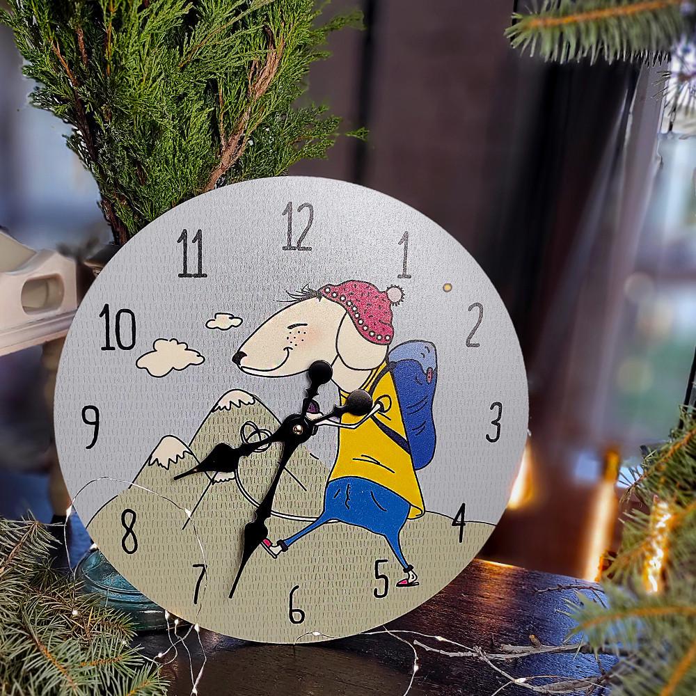 Часы настенные круглые Presentville Путешествую по горам 36 см (CHR P 20NG004)