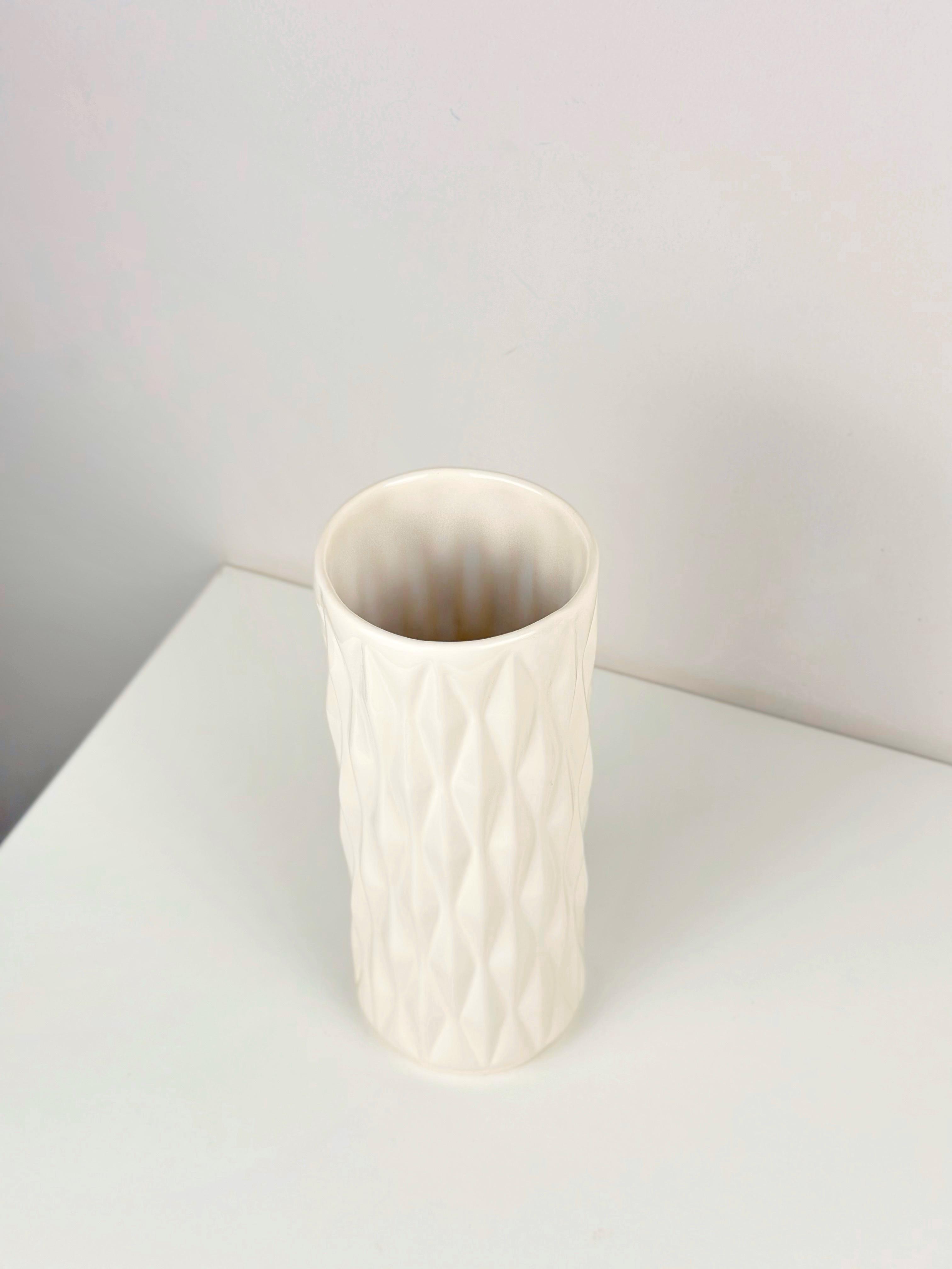 Ваза для цветов и декора глиняная керамическая Кристал 20 см Бежевый (4001-14) - фото 6