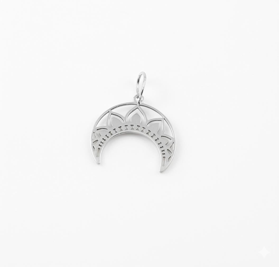 Кулон оберег славянский Maxi Silver 9629 Лунница с лотосом (89629)