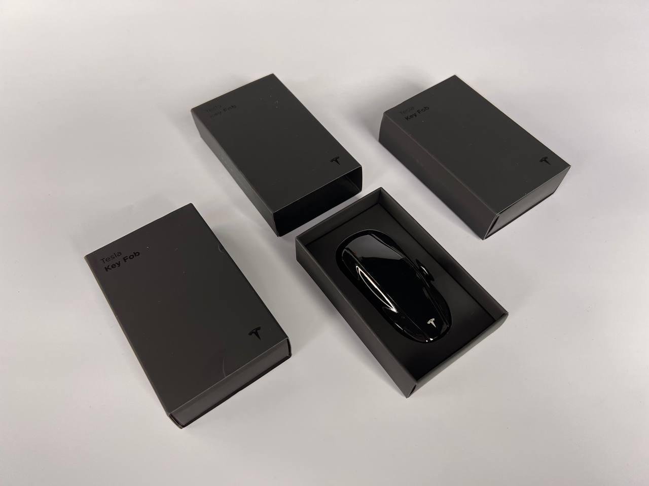 Ключ карта model 3/Y KEY FOB - фото 3